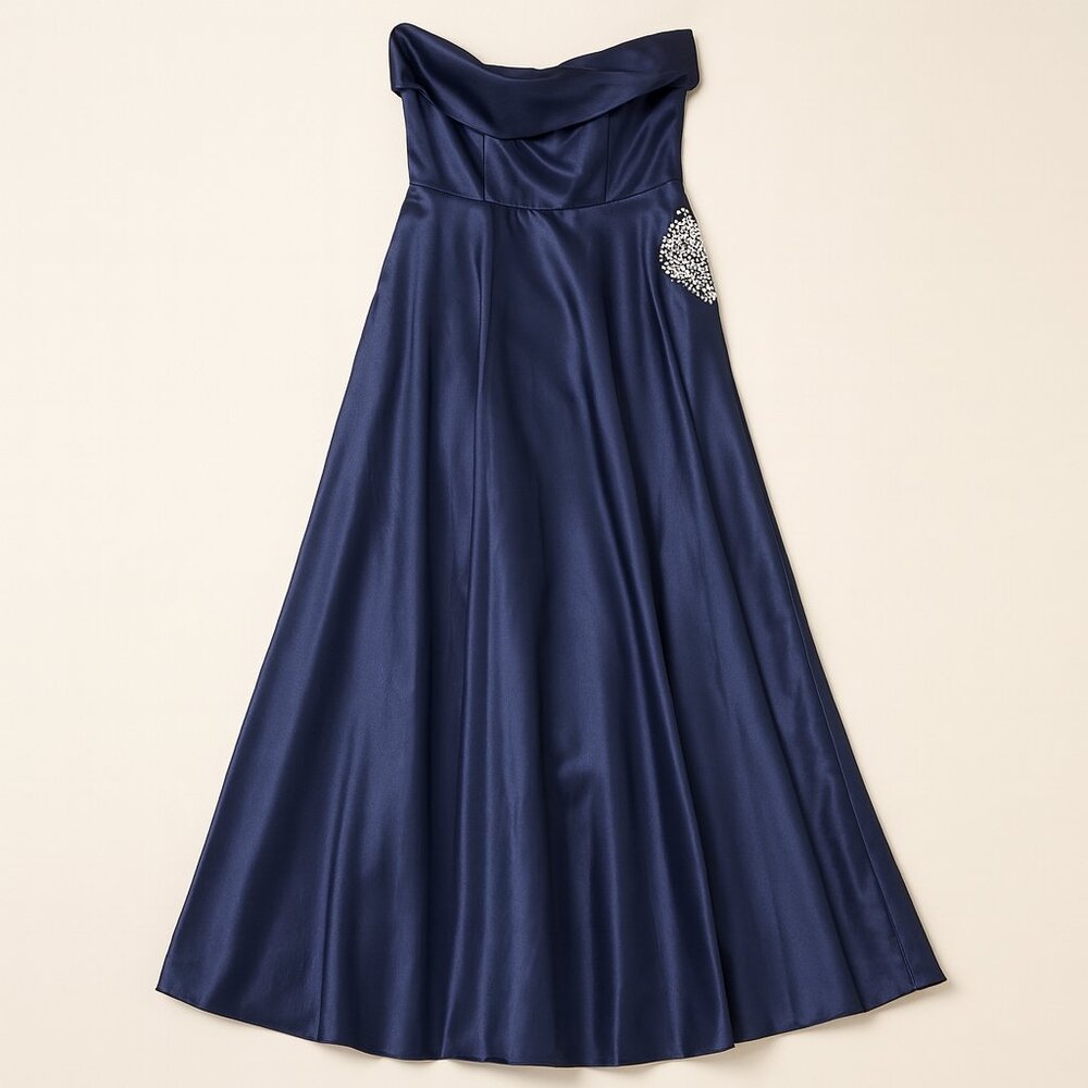 Elegant Navy Blue Strapless Dress